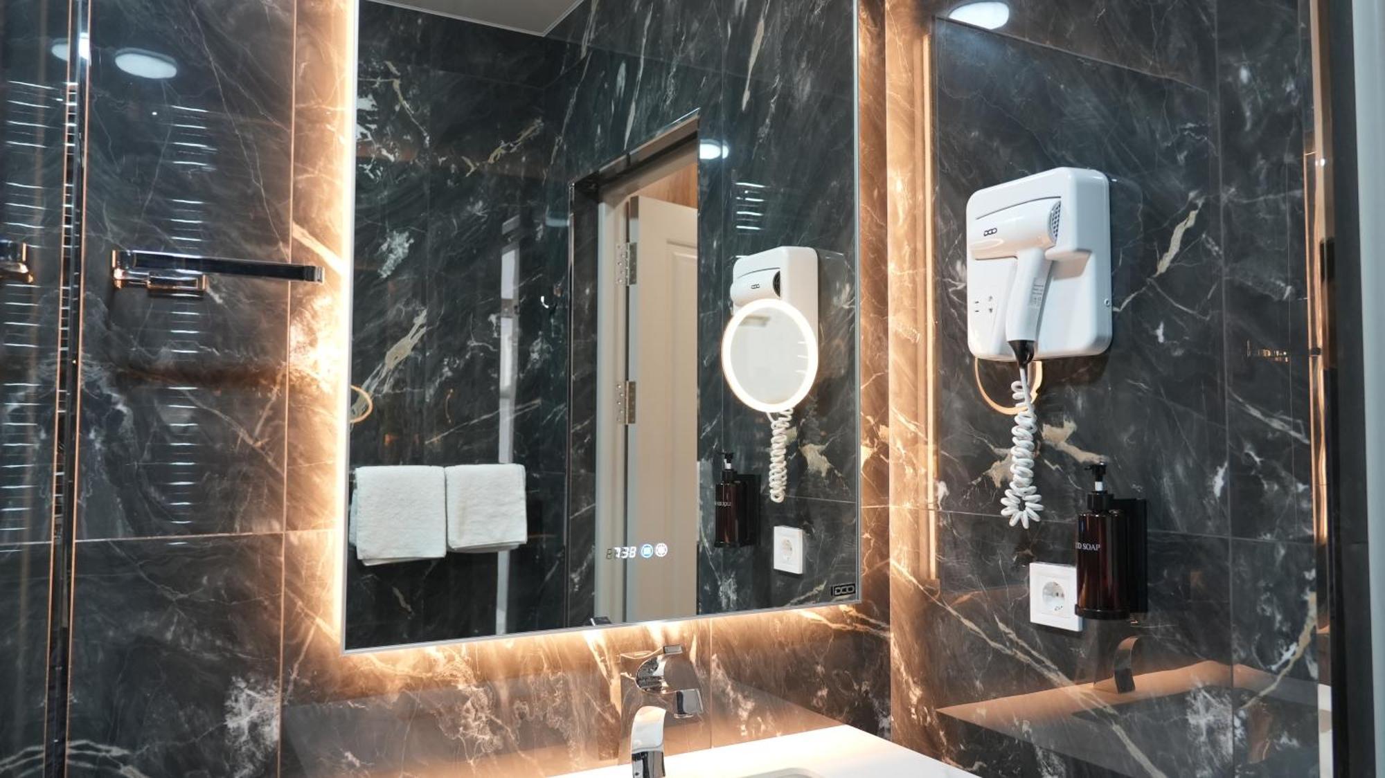 Avant Express Hotel Pool&Spa Taszkent Zewnętrze zdjęcie
